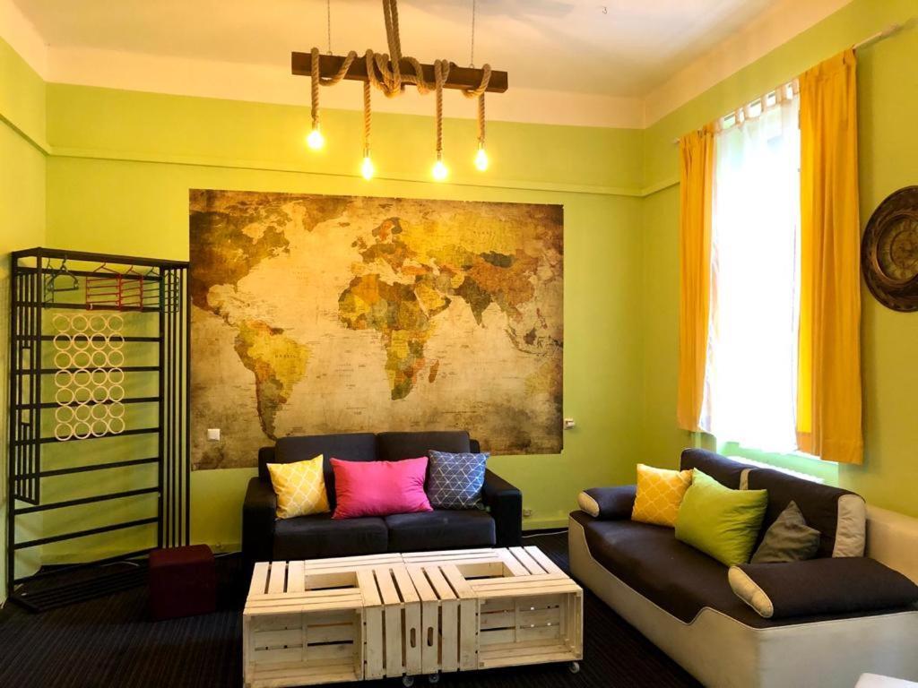 Spacious Tuzlaks Apartments Sarajevo Ferhadija Extérieur photo