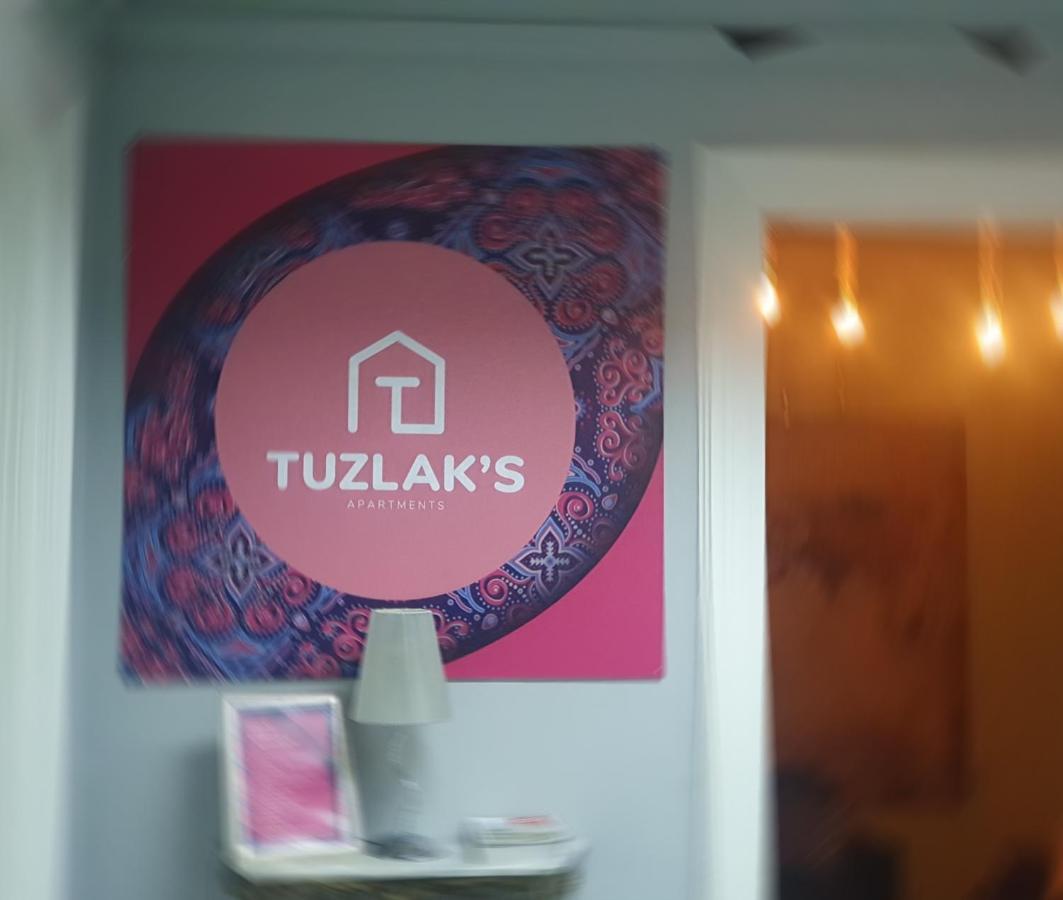 Spacious Tuzlaks Apartments Sarajevo Ferhadija Extérieur photo