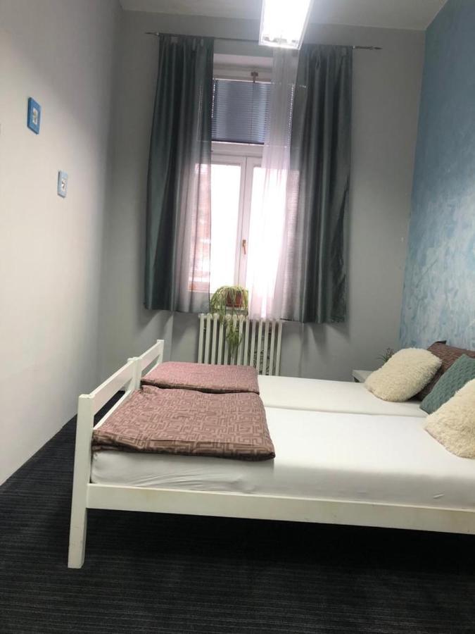 Spacious Tuzlaks Apartments Sarajevo Ferhadija Extérieur photo